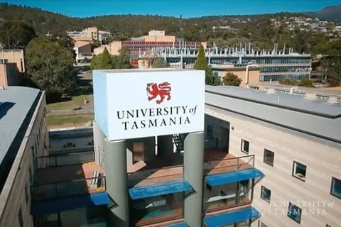 utas9